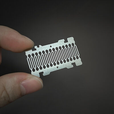 良い価格 Custom Chemical Metal Etching Ultra Thin Stainless Steel Electric Razor Accessories オンライン