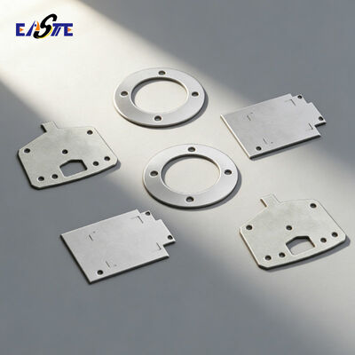 カナダ市場向けのラピッドプロトタイピングおよび大量注文サポートを備えたケミカルエッチングメタルシム
